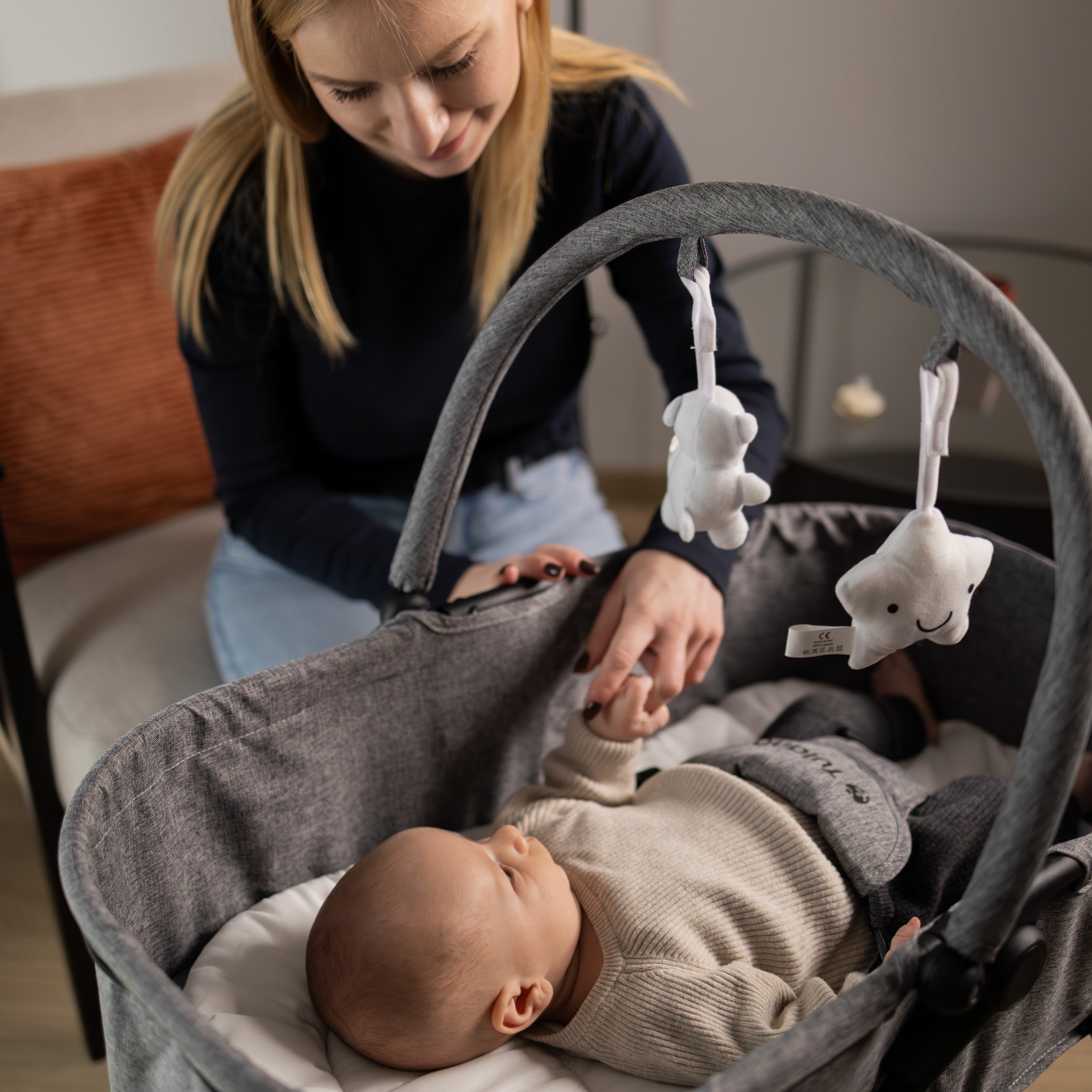 Tulano Moon 35 4-in-1 Hüpf- und Schaukelstuhl 