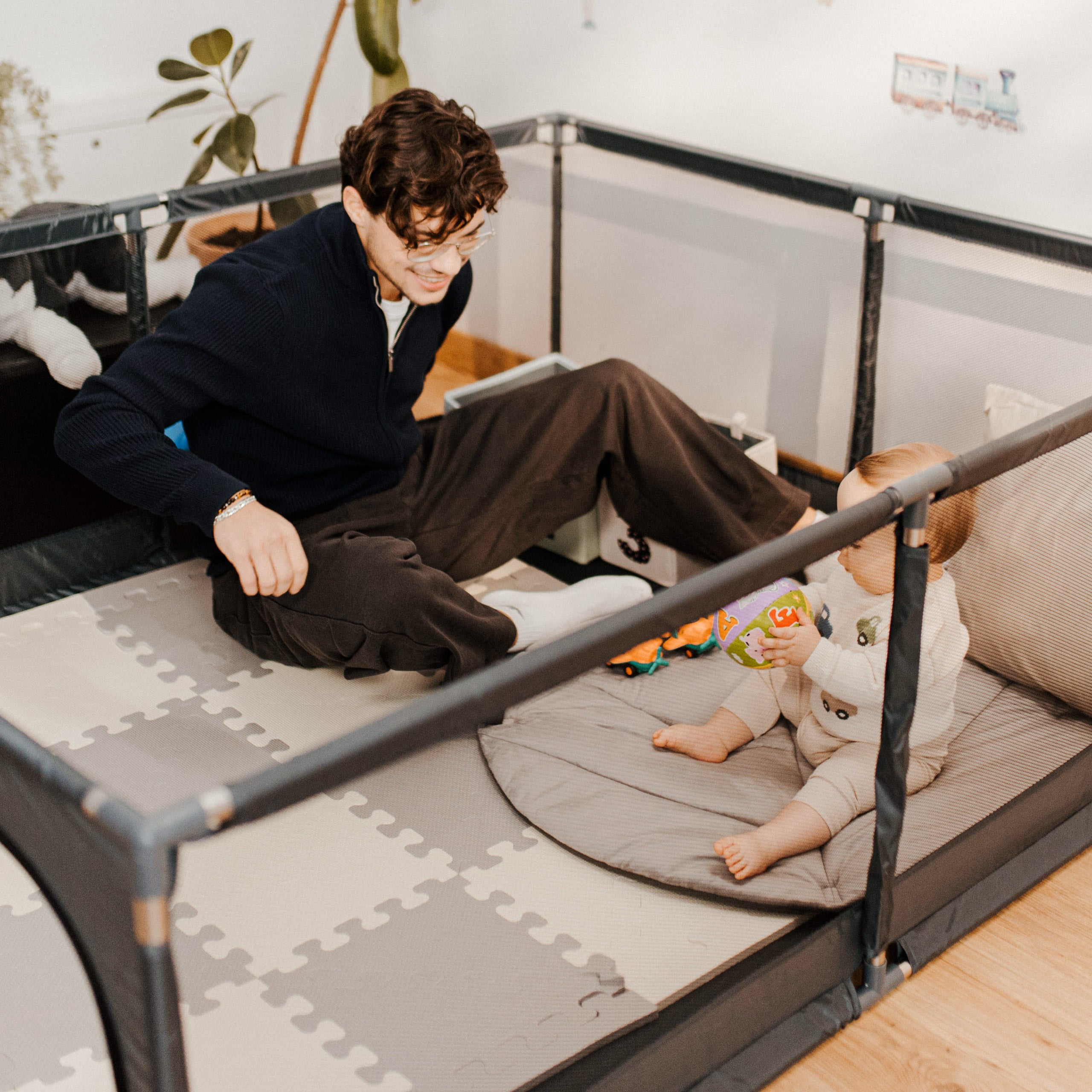 Tulano Cozy 20 Graphit Laufstall - 130 cm 