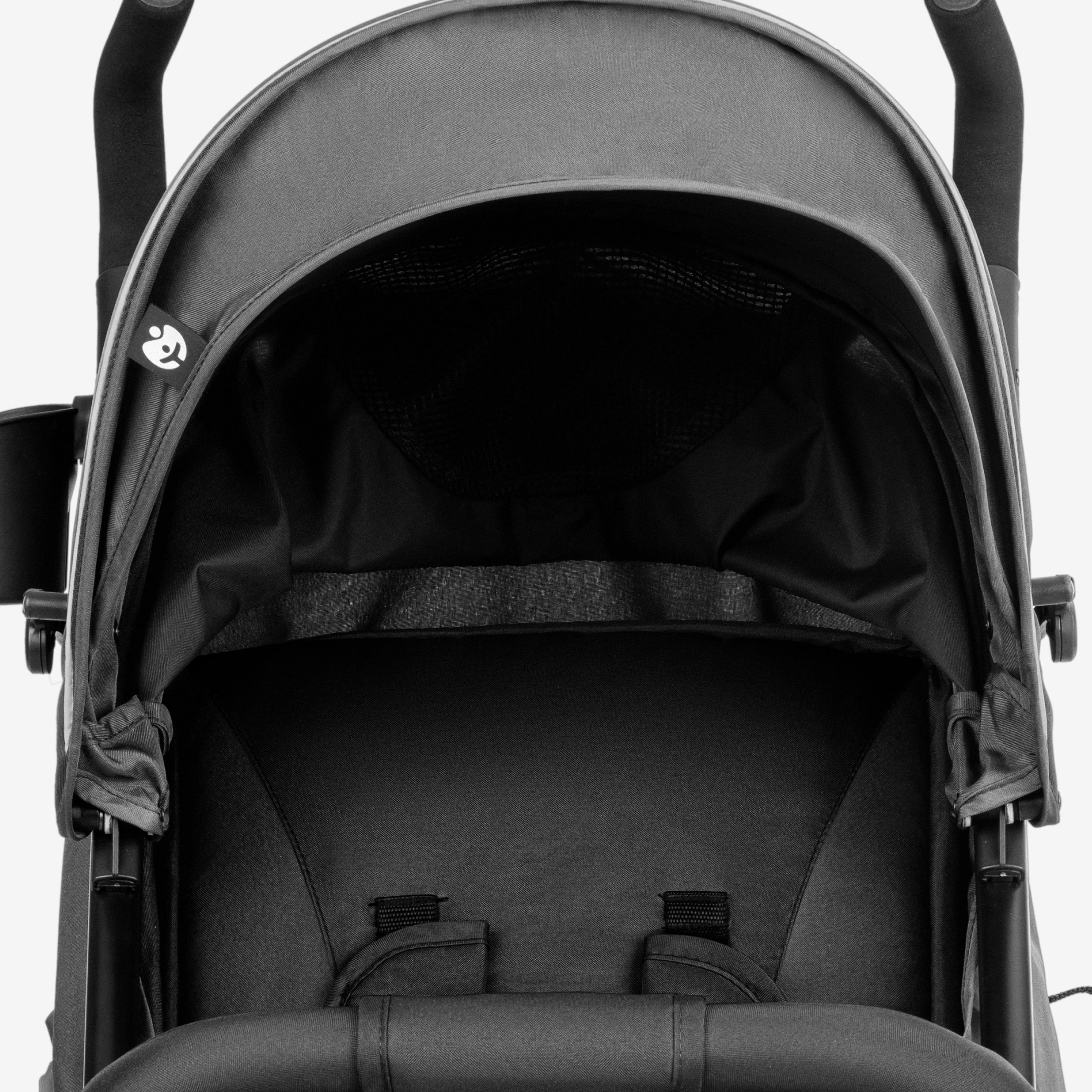 Vergrößerbares XXL-Vordach - Schutz vor Sonne und Regen