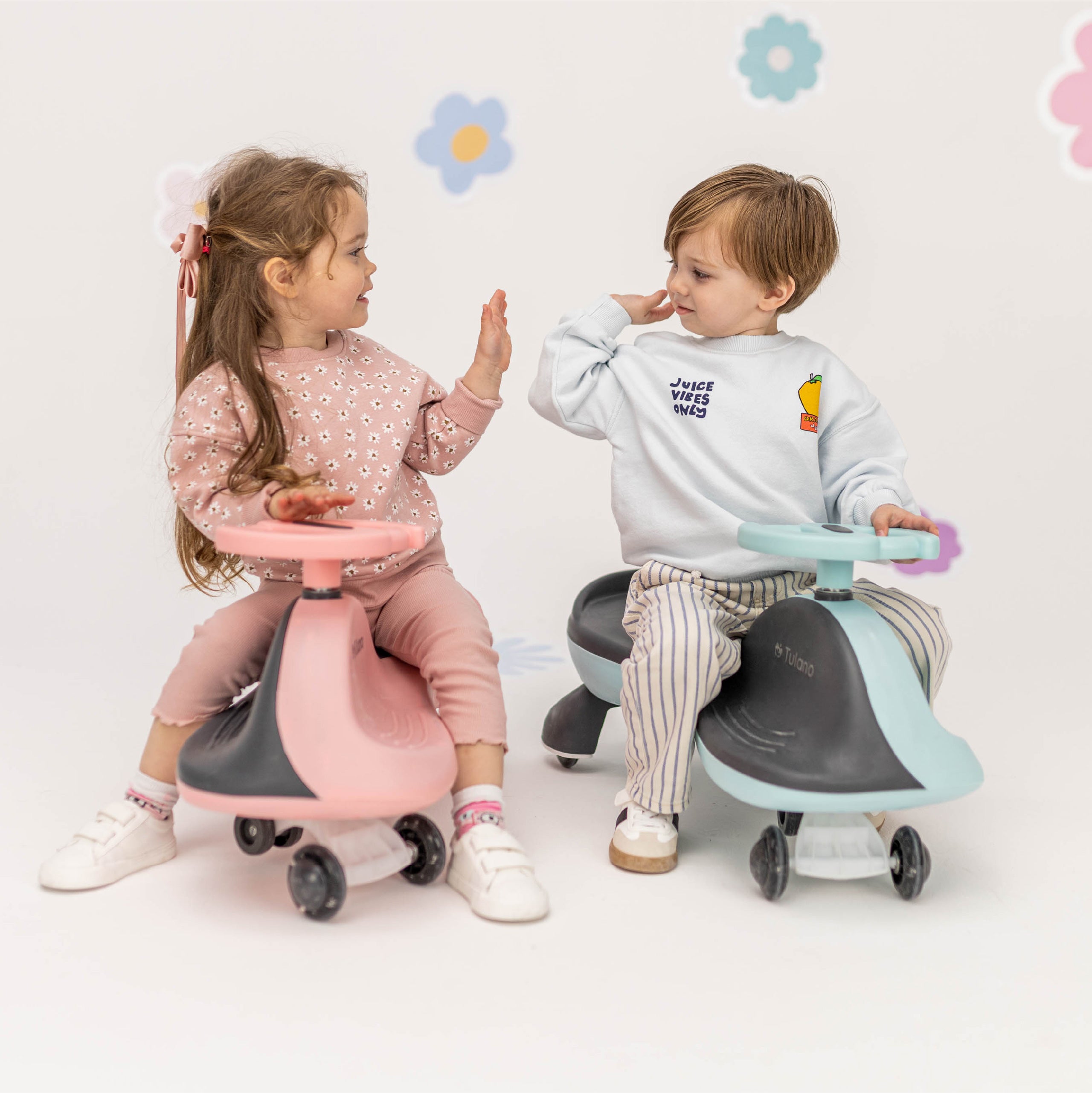 Tulano Focus 35 Pink LED Gravity Ride-On 