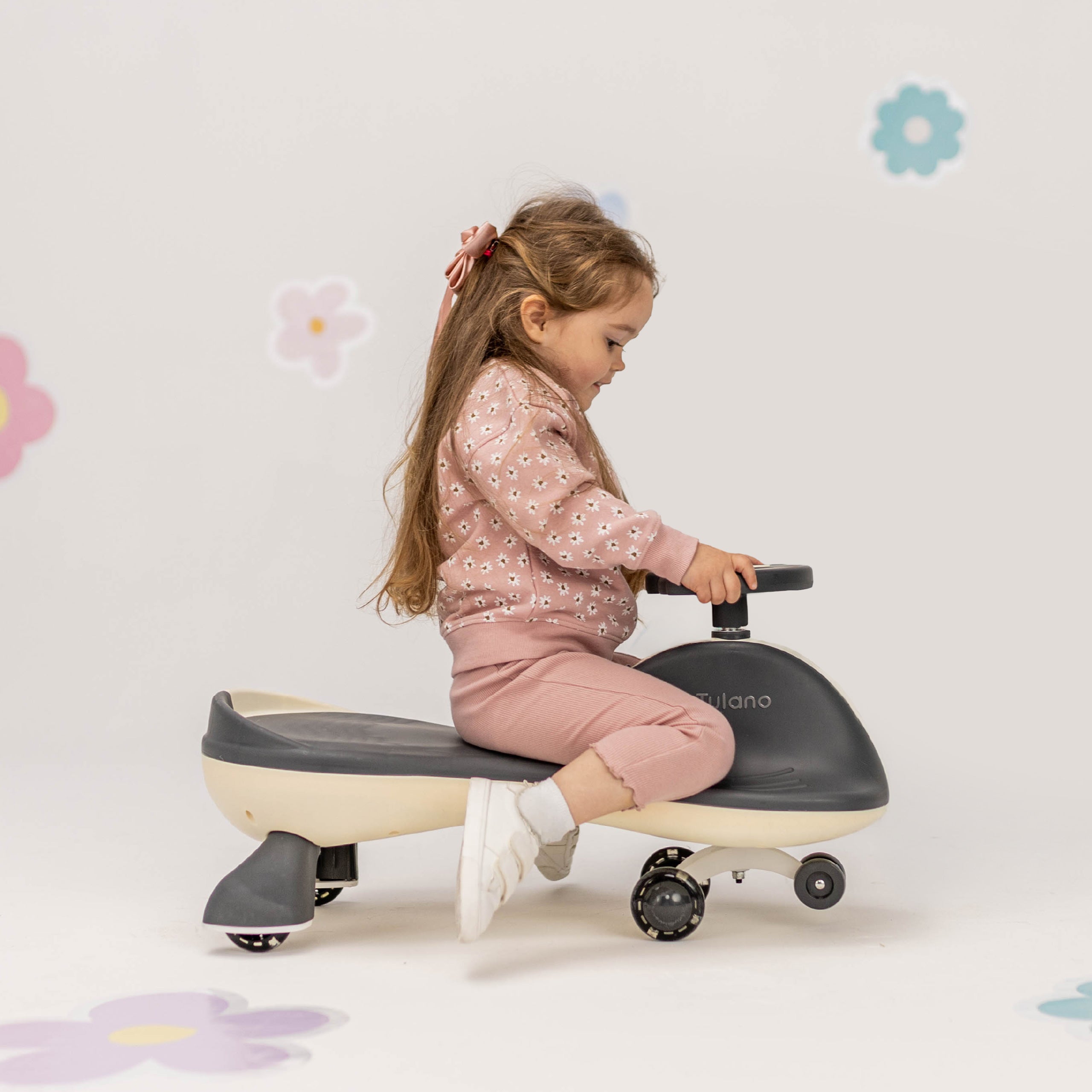 Tulano Focus 35 Beige LED Gravity Ride-On für Kinder 
