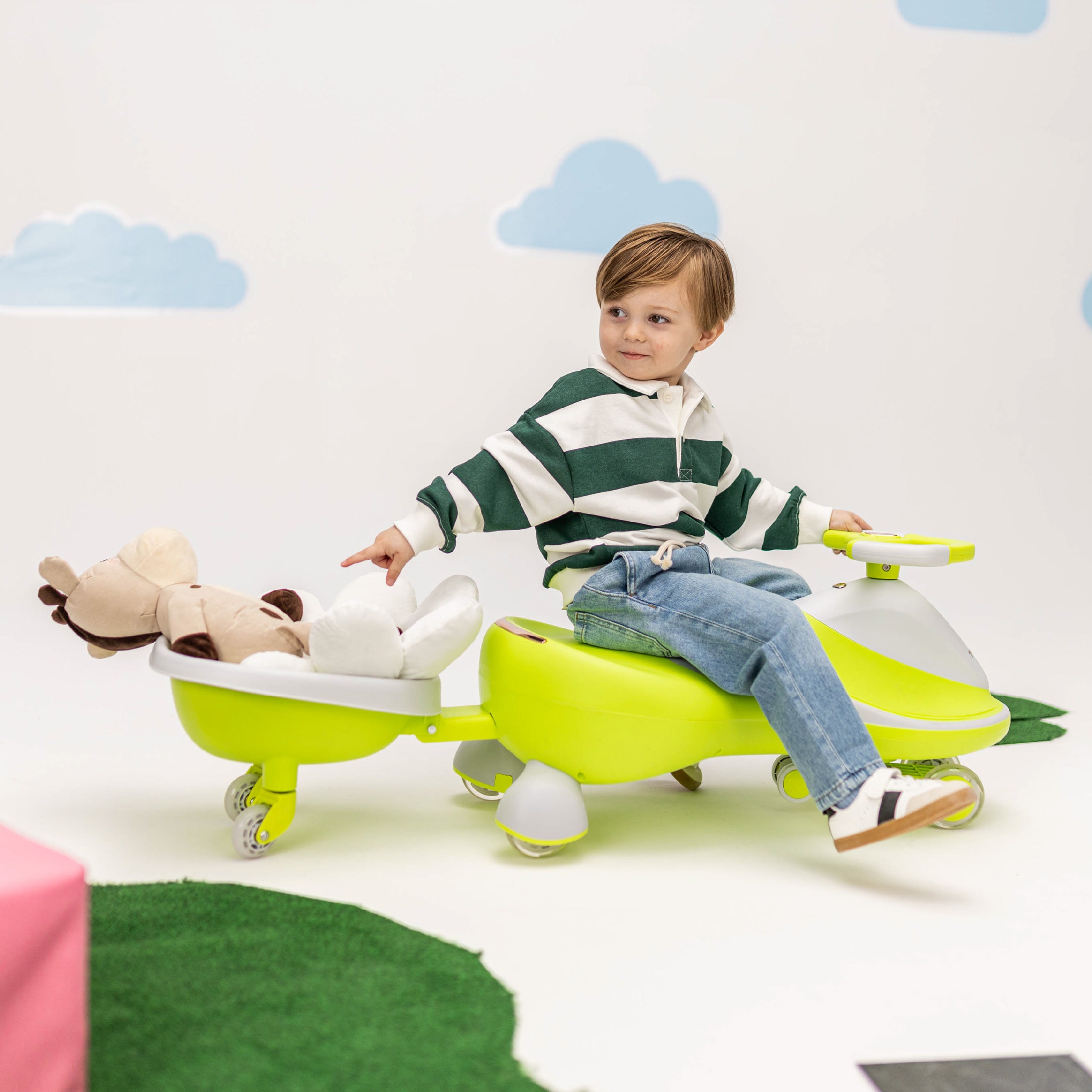 Tulano Focus 55 Grünes LED-Schwerkraft-Fahrzeug für Kinder 