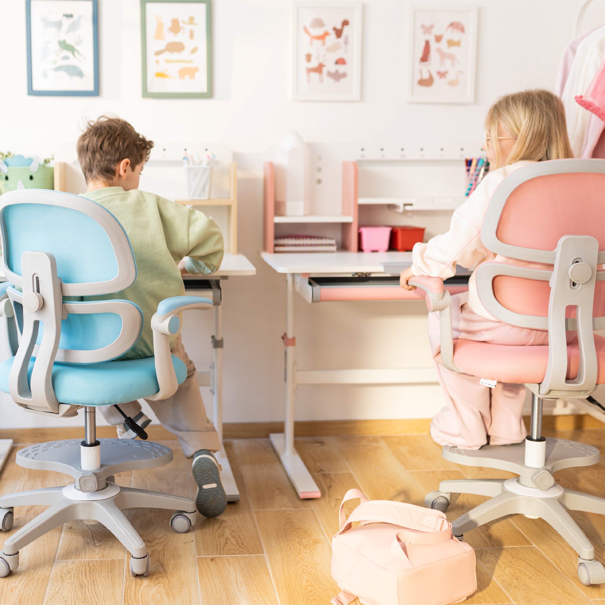 Mark Adler Junior 4.4 Rosa Ergonomischer Kinderstuhl