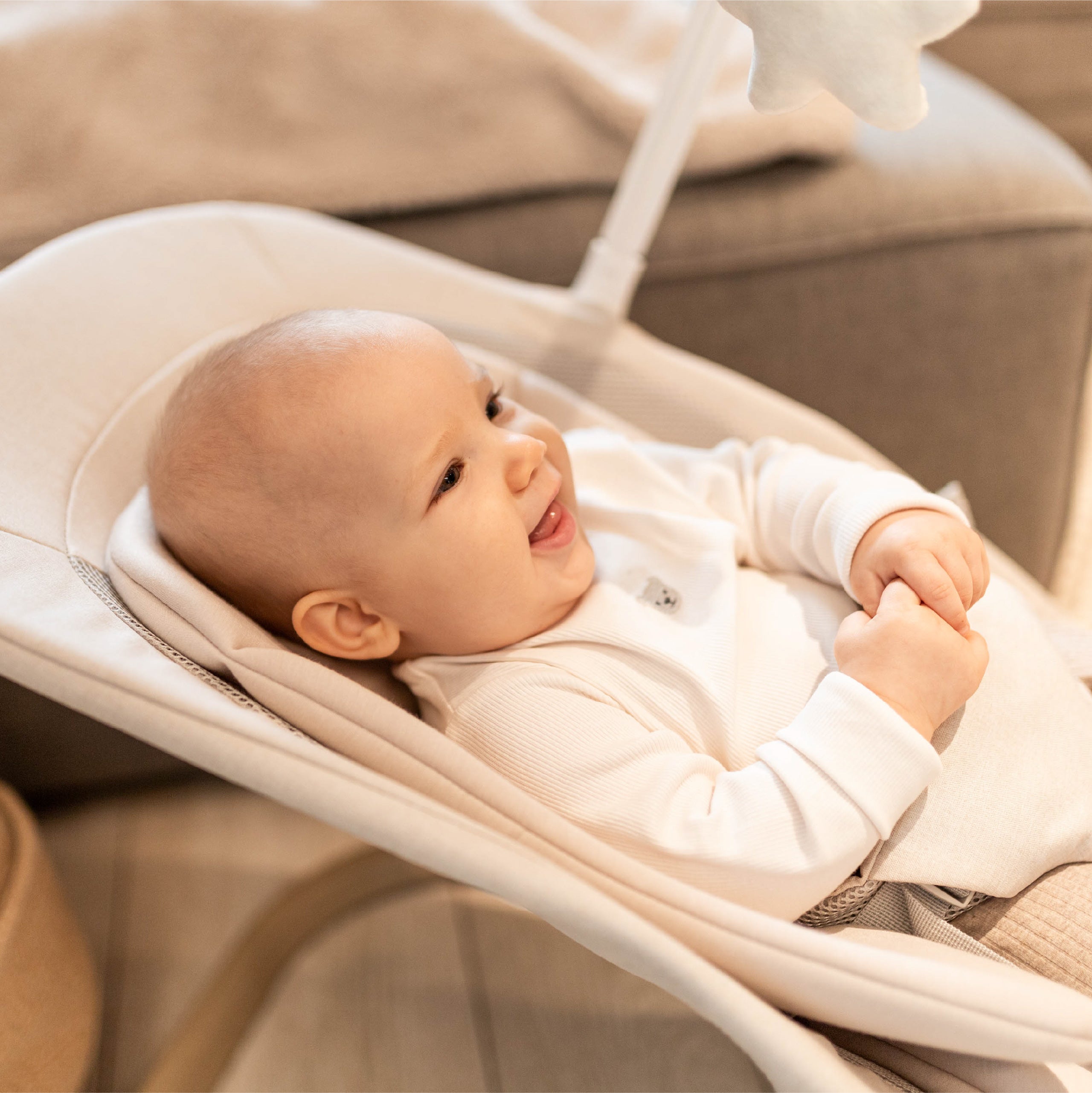 Tulano Moon 50 Beige Schaukelstuhl