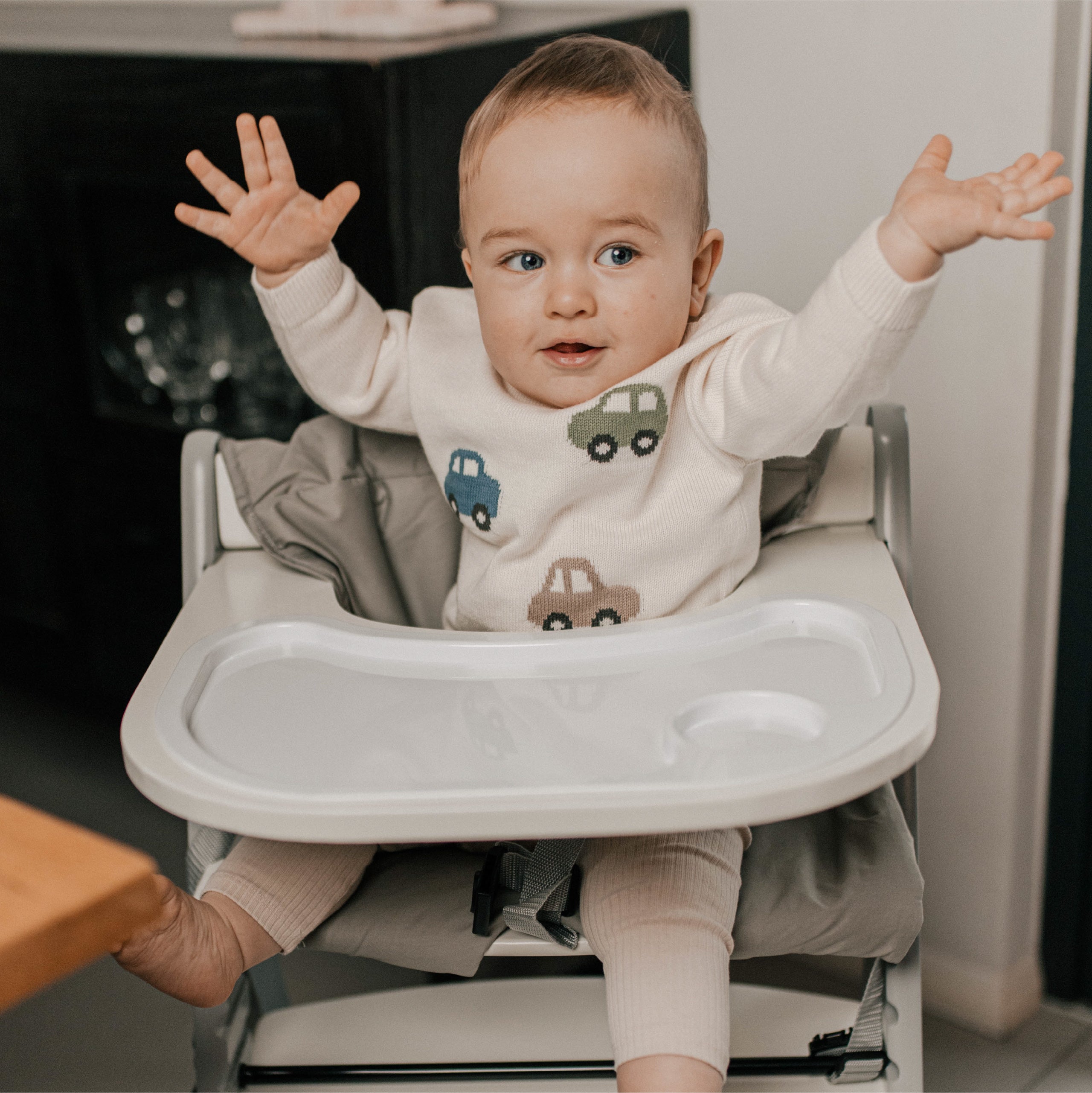 Tulano Morsel 40 Grau-Weißer Holzhochstuhl 