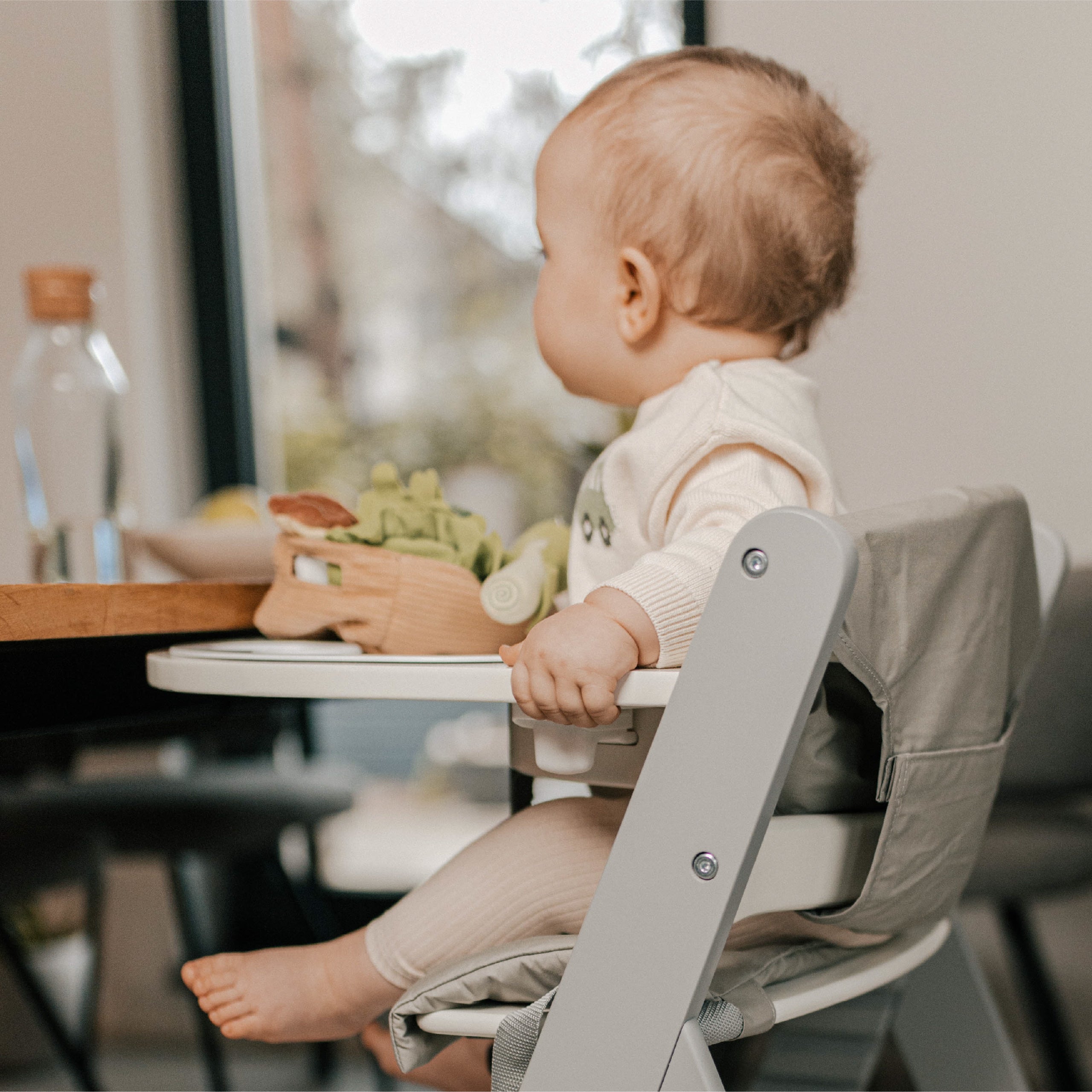 Tulano Morsel 40 Grau-Weißer Holzhochstuhl 